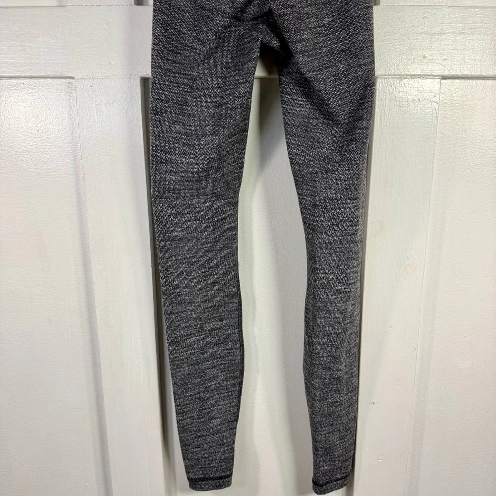 Lululemon Align High Rise Leggings Blk Heathered Speckled Pattern Approx‎ Size 2